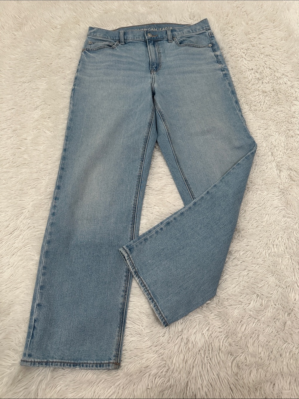 🦋 American Eagle Stretch Super High Rise Straight Leg Jeans
